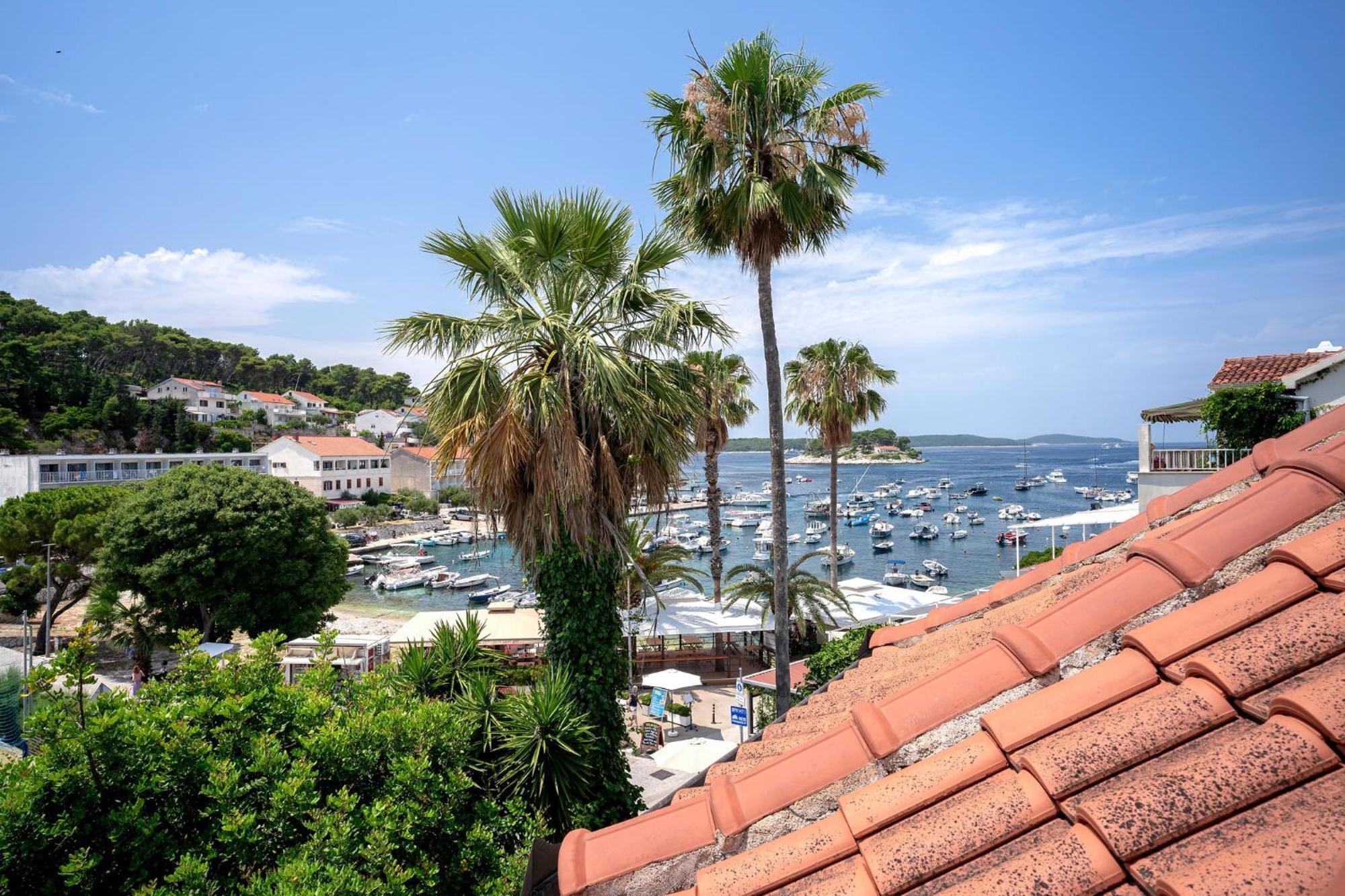 Apartments Villa Domus Marini Hvar Town Exterior foto